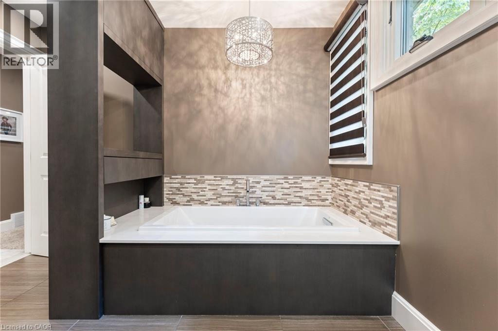 25 Sunset Drive, Simcoe, Ontario  N3Y 4G2 - Photo 31 - 40810692