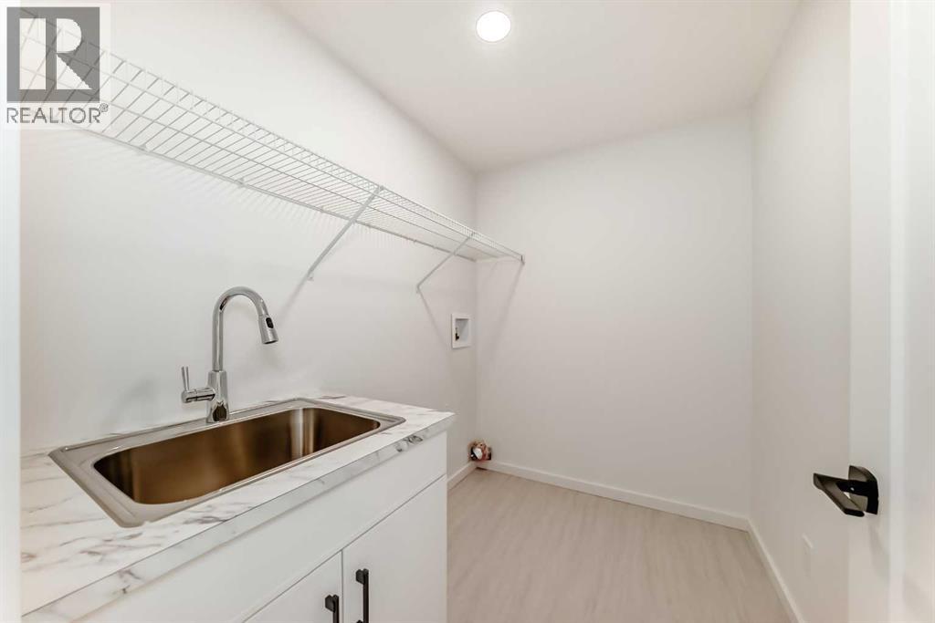 67 Creekside Path Sw, Calgary, Alberta  T2X 5V9 - Photo 33 - A2294127