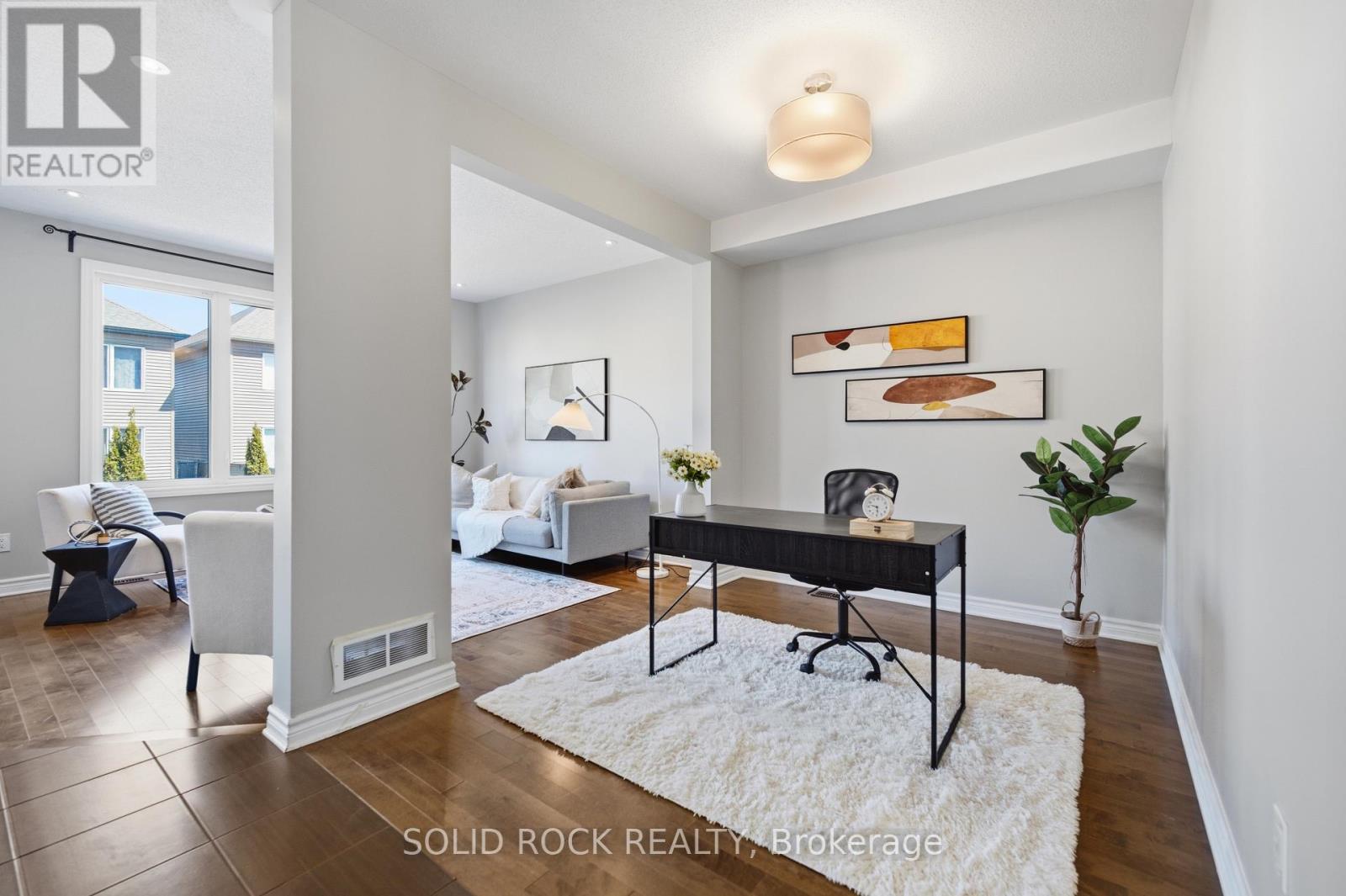 154 Westover Crescent E, Ottawa, Ontario  K2T 0K6 - Photo 11 - X12994384