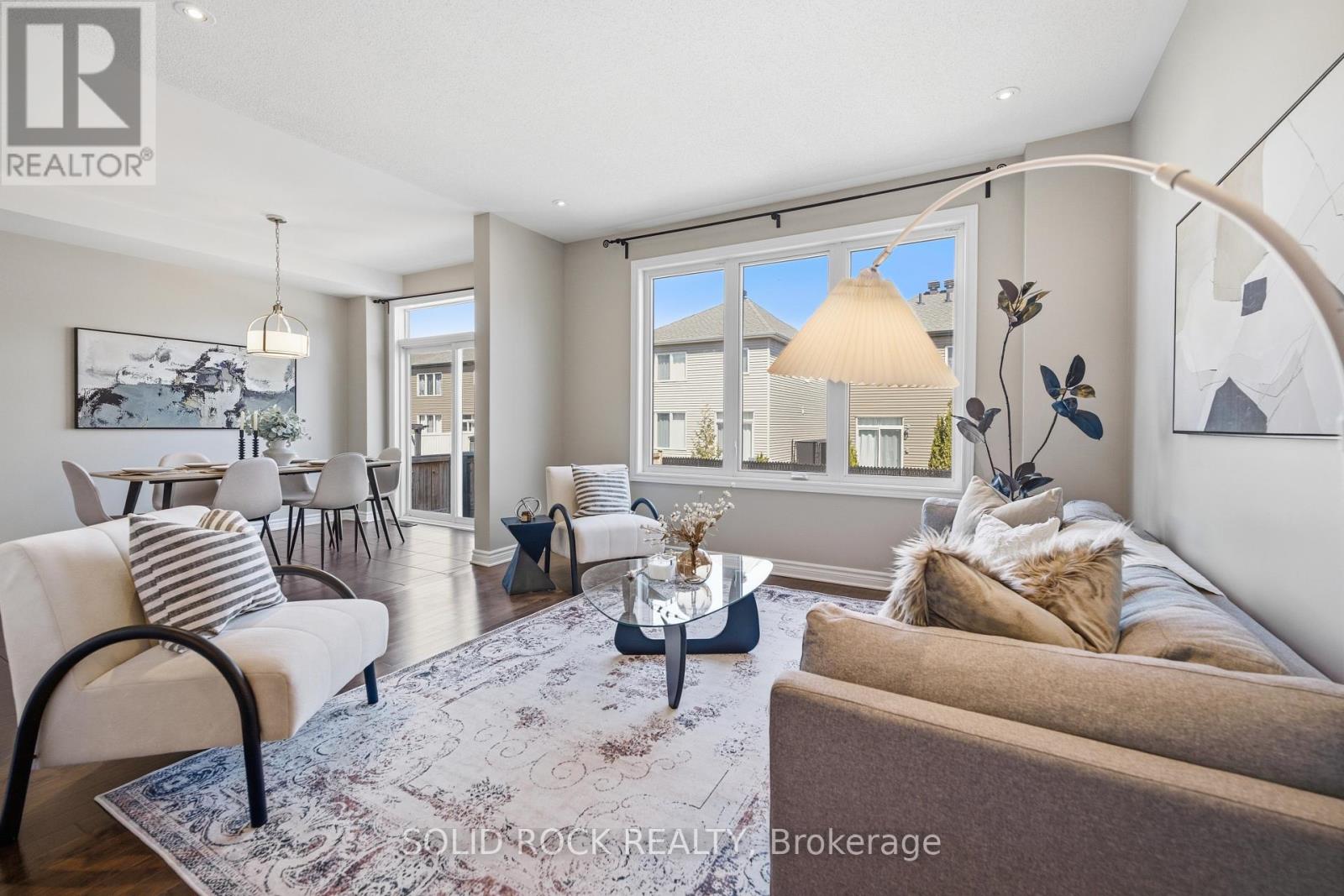 154 Westover Crescent E, Ottawa, Ontario  K2T 0K6 - Photo 13 - X12994384