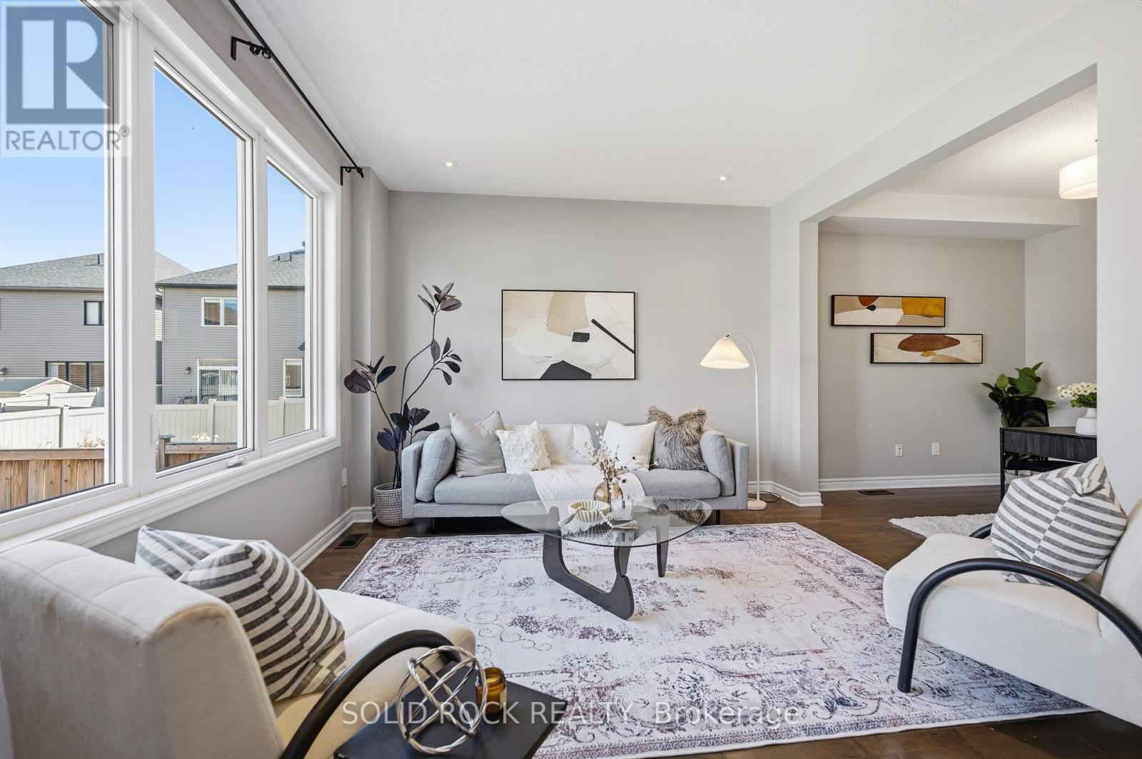 154 Westover Crescent E, Ottawa, Ontario  K2T 0K6 - Photo 15 - X12994384