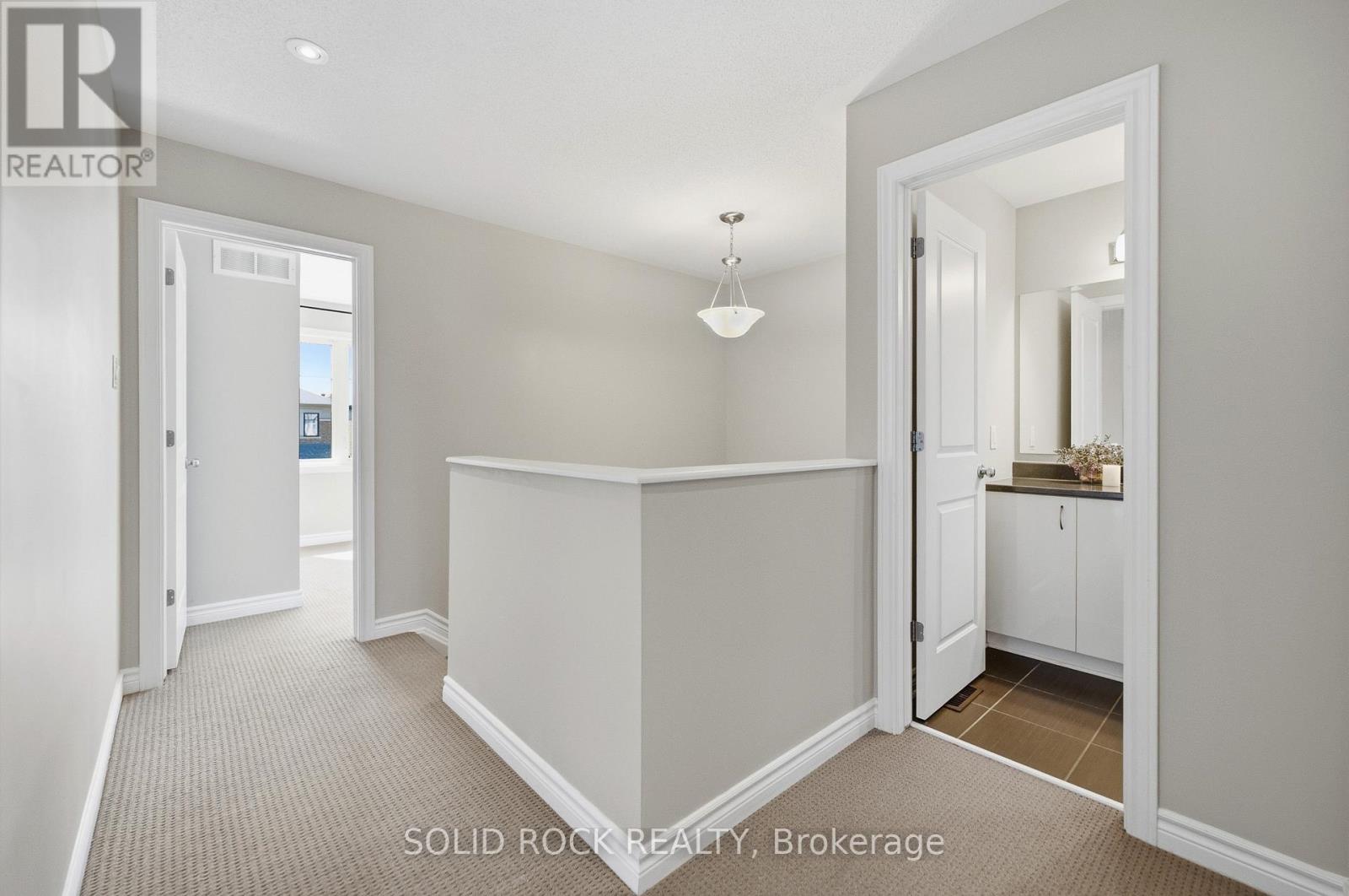 154 Westover Crescent E, Ottawa, Ontario  K2T 0K6 - Photo 31 - X12994384