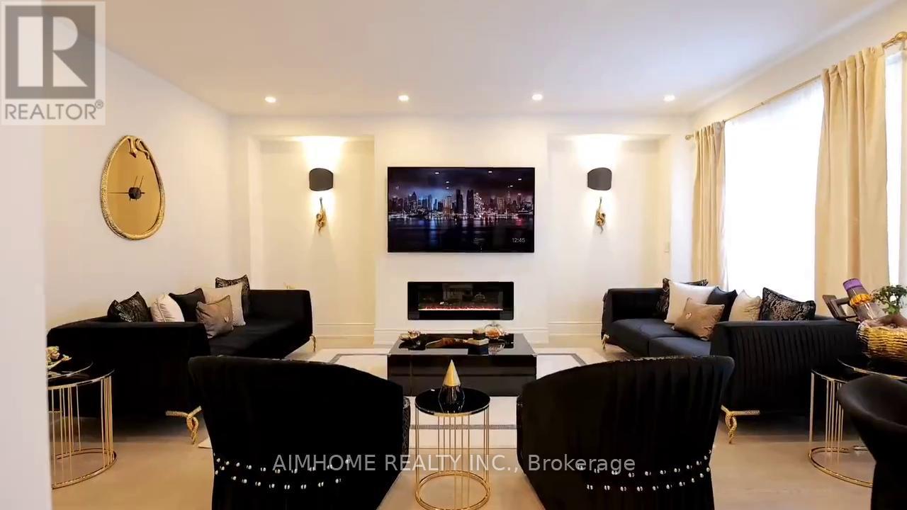 47 O'hara Crescent, Richmond Hill, Ontario  L4E 4L3 - Photo 29 - N12994248