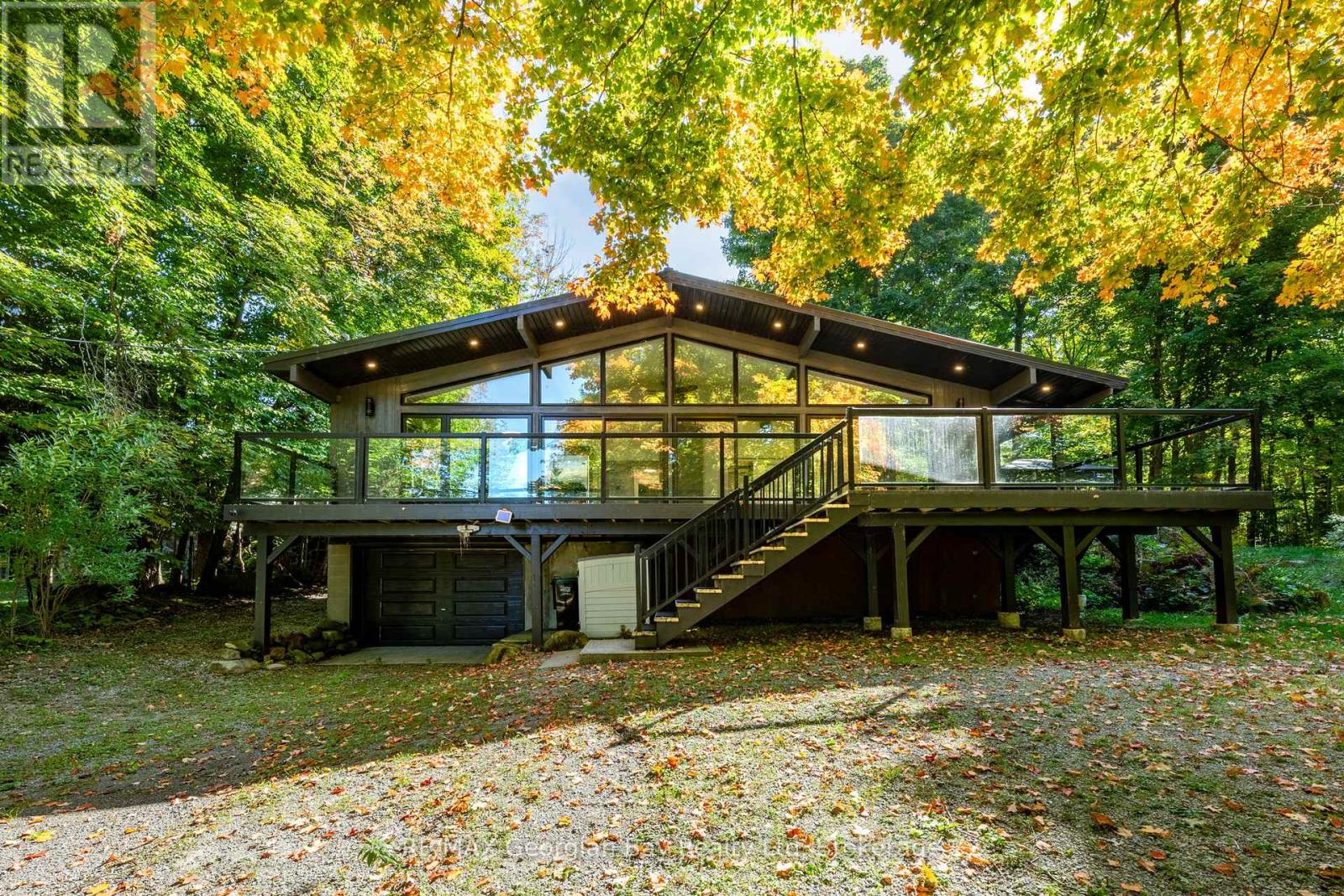 1745 Twin Oaks Crescent, Severn, Ontario  L0K 1E0 - Photo 3 - S12994386