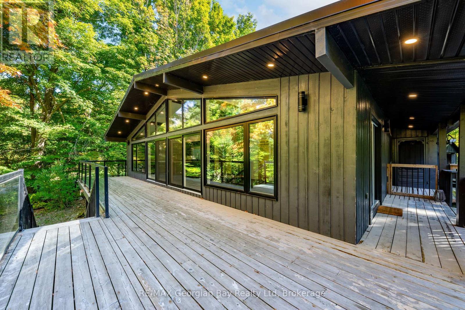 1745 Twin Oaks Crescent, Severn, Ontario  L0K 1E0 - Photo 4 - S12994386