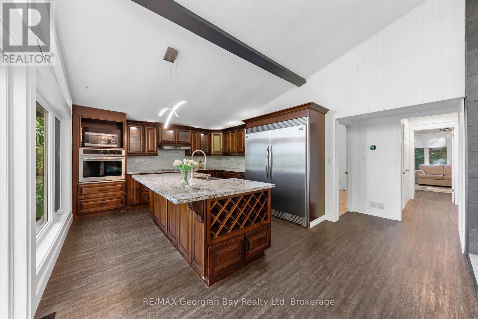 1745 Twin Oaks Crescent, Severn, Ontario  L0K 1E0 - Photo 8 - S12994386