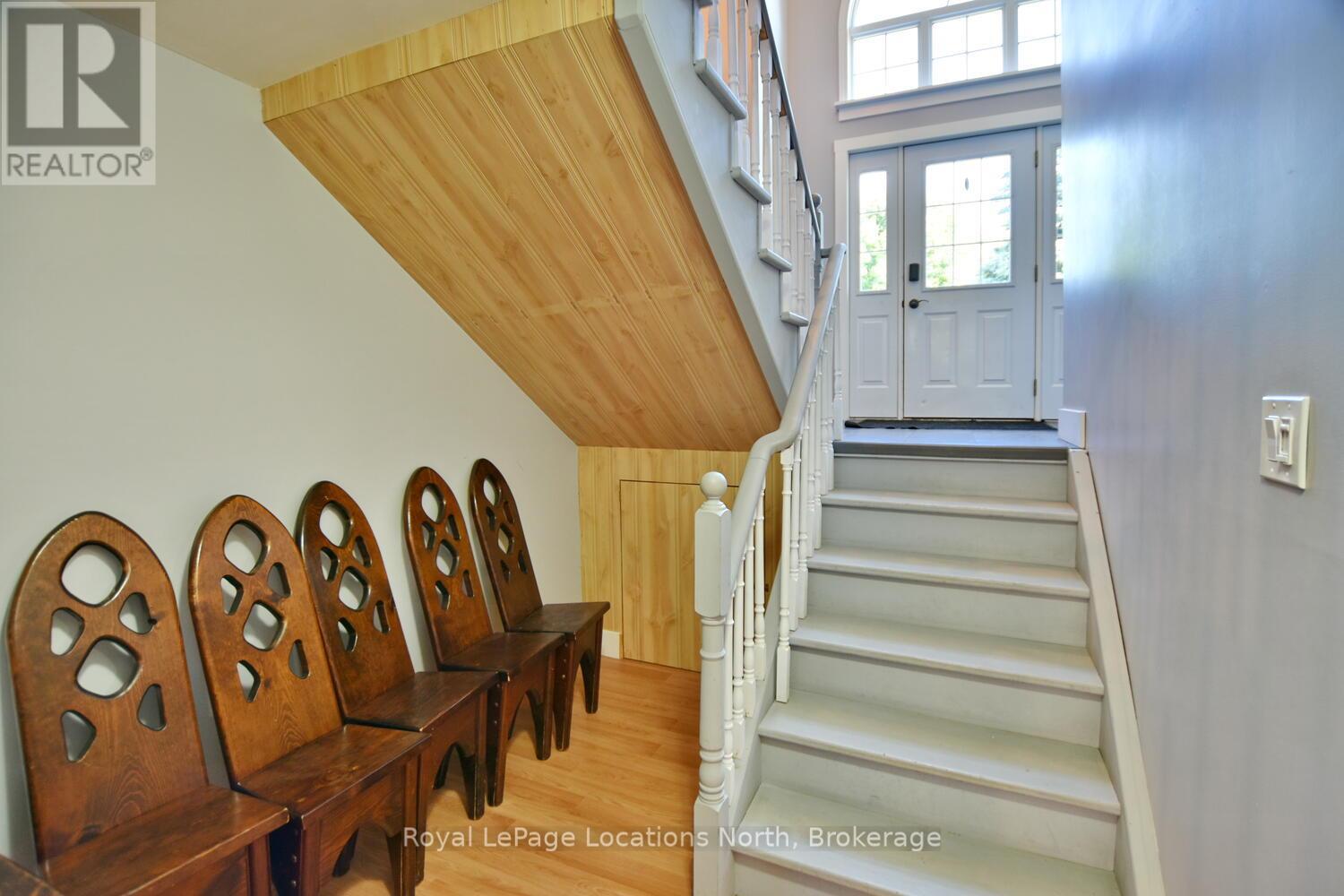 44 Donald Avenue, Clearview, Ontario  L0M 1P0 - Photo 35 - S12994404