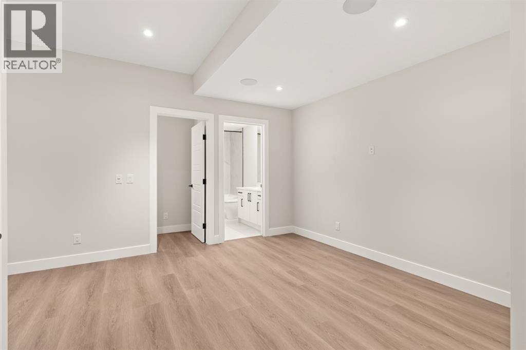 2528 7 Avenue Nw, Calgary, Alberta  T2N 1A4 - Photo 39 - A2280046