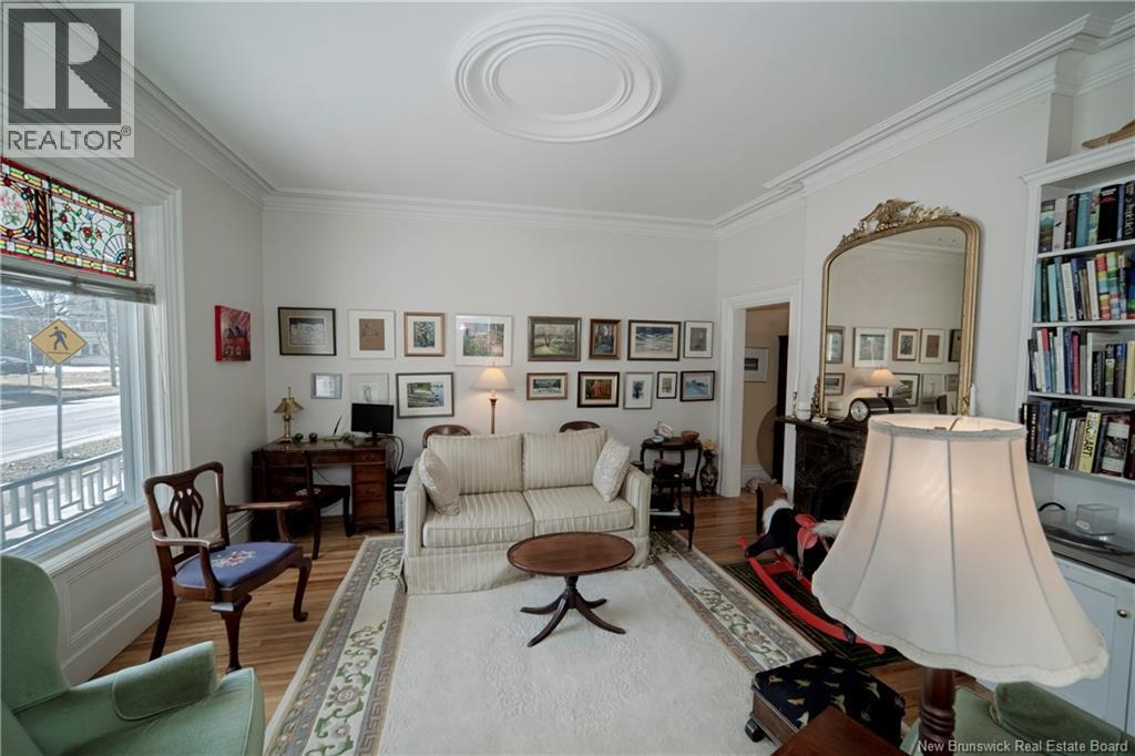 225 York Street, Fredericton, New Brunswick  E3B 3N9 - Photo 9 - NB136747