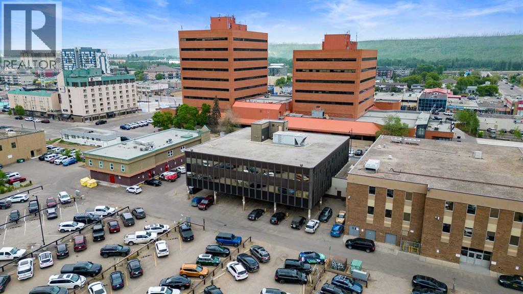Main Level, 9911 Macdonald Avenue, Fort Mcmurray, Alberta  T9H 1S7 - Photo 10 - A2297134