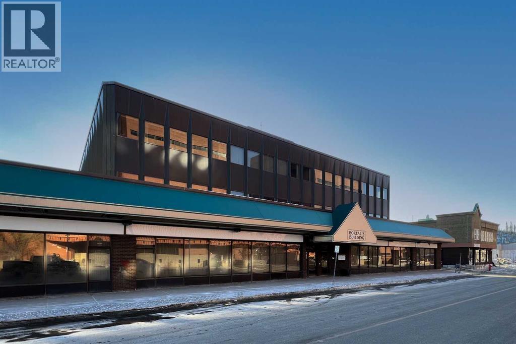 Main Level, 9911 Macdonald Avenue, Fort McMurray, Alberta