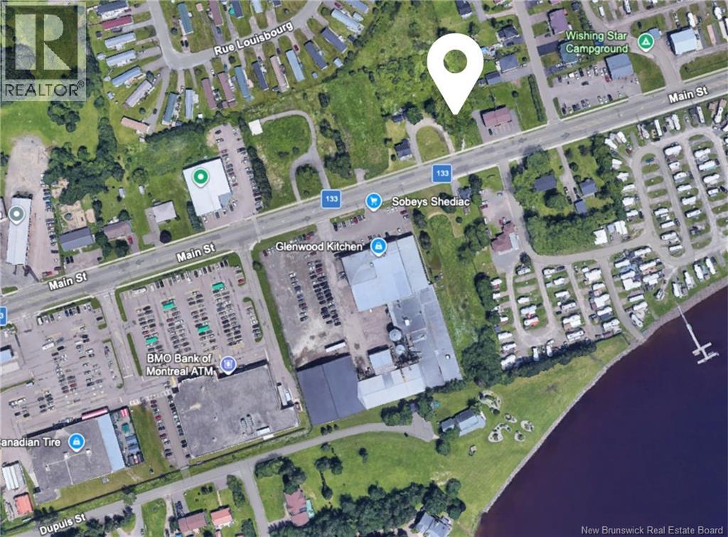 200 Main Street, Shediac, New Brunswick  E4P 2C9 - Photo 2 - NB136786