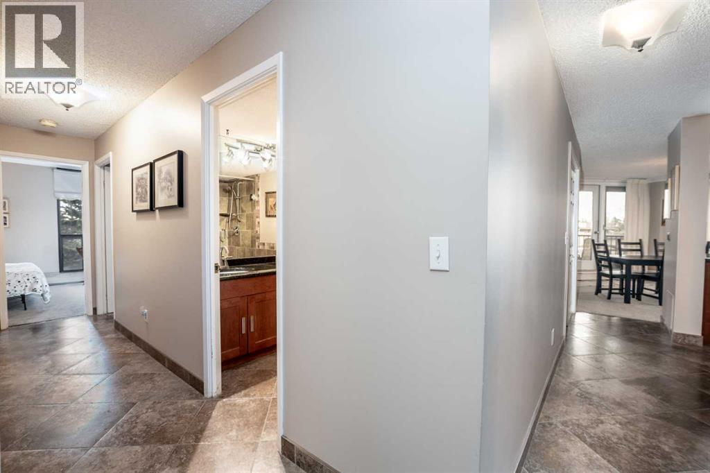 133, 10 Coachway Road SW, Calgary, Alberta  T3H 1E5 - Photo 5 - A2301575