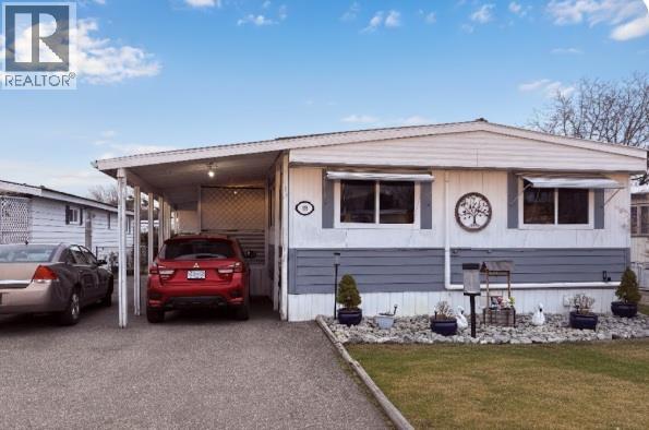 3745 Lakeshore Road Unit# 89, Kelowna, British Columbia