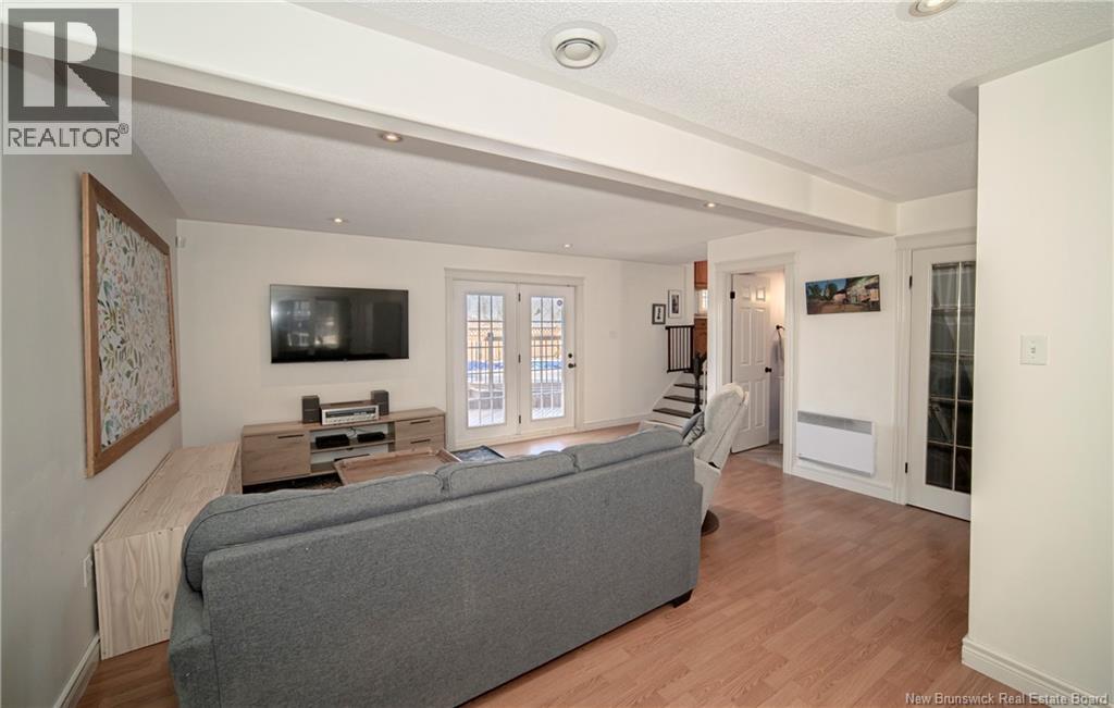 419 Cherry Avenue, Fredericton, New Brunswick  E3A 5L2 - Photo 13 - NB137051