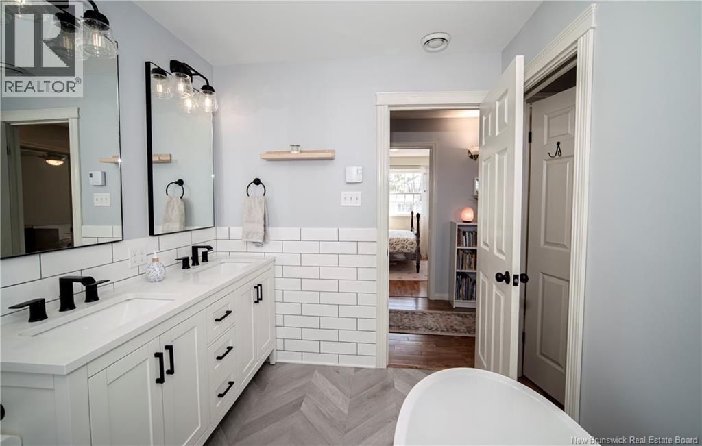 419 Cherry Avenue, Fredericton, New Brunswick  E3A 5L2 - Photo 21 - NB137051