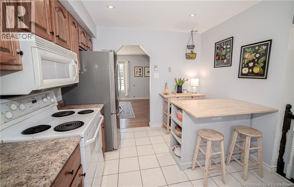419 Cherry Avenue, Fredericton, New Brunswick  E3A 5L2 - Photo 8 - NB137051