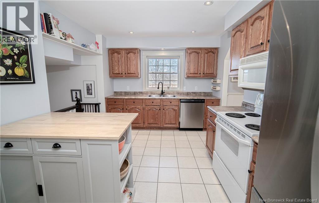 419 Cherry Avenue, Fredericton, New Brunswick  E3A 5L2 - Photo 9 - NB137051