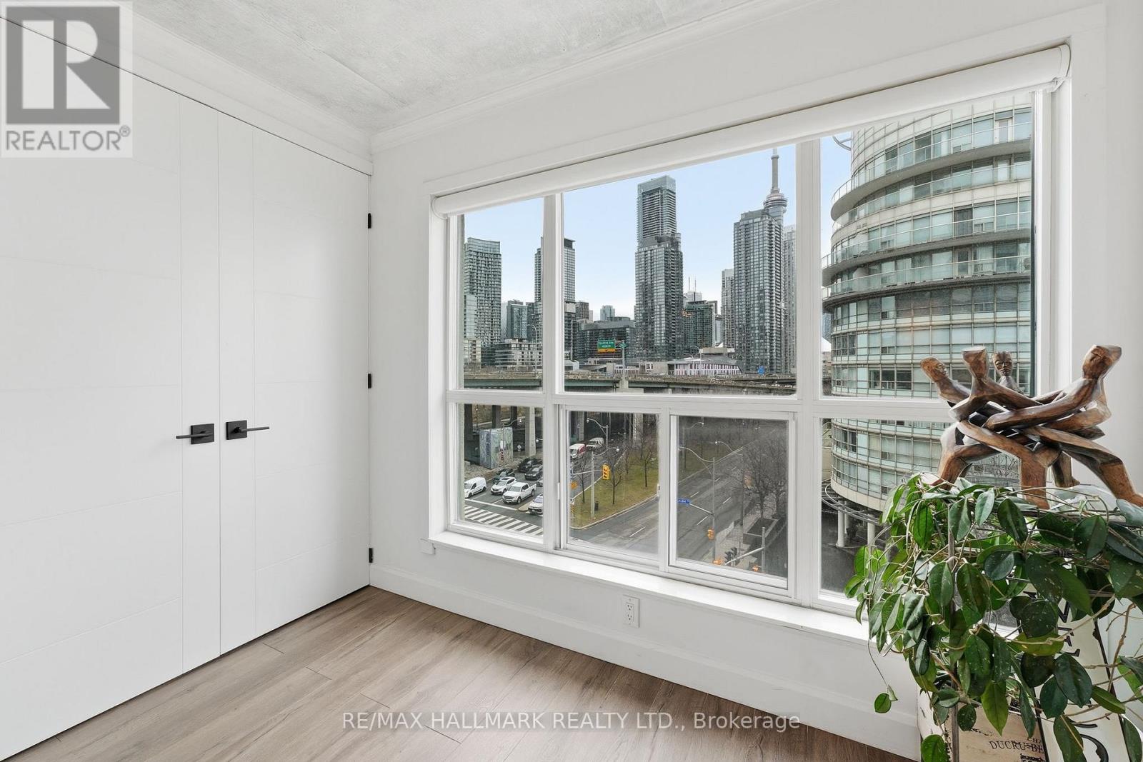 705 - 600 Queens Quay W, Toronto, Ontario M5V 3M3 - Photo 16 - C12994352