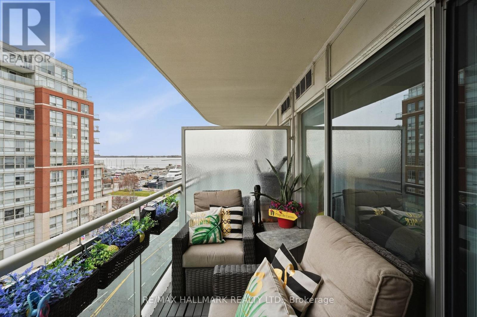 705 - 600 Queens Quay W, Toronto, Ontario M5V 3M3 - Photo 25 - C12994352