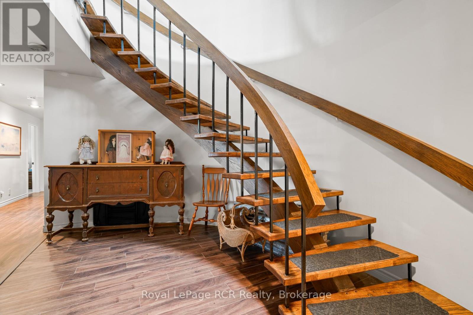 136 4th Avenue, Hanover, Ontario  N4N 2B3 - Photo 18 - X12981958