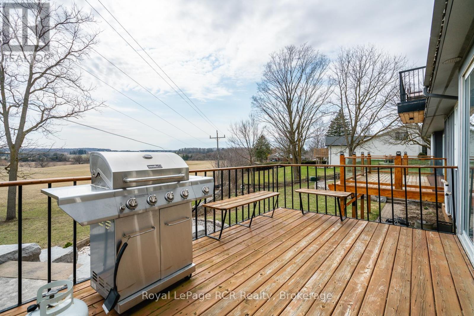 136 4th Avenue, Hanover, Ontario  N4N 2B3 - Photo 2 - X12981958