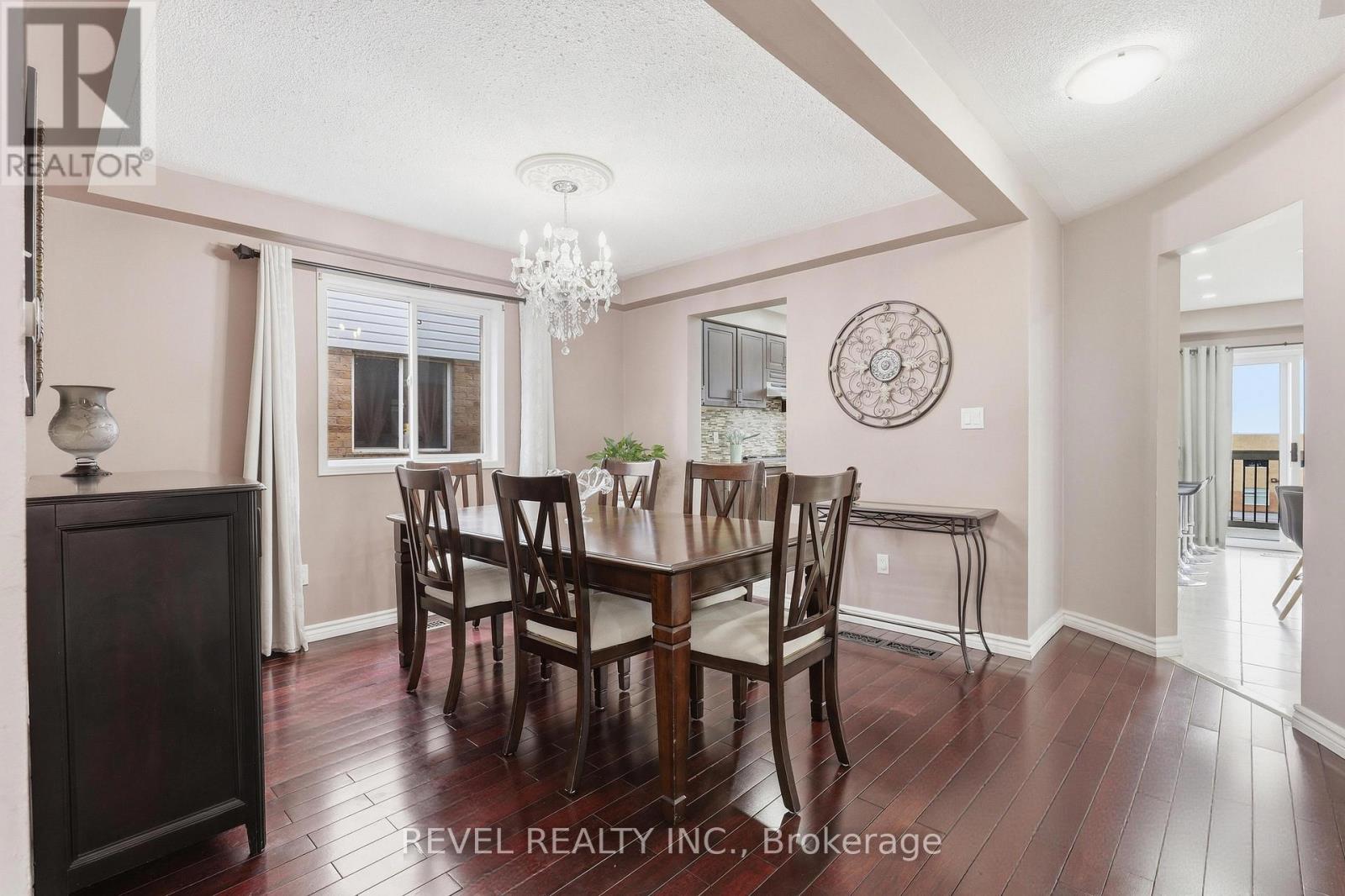 116 Hibbard Drive, Ajax, Ontario  L1Z 1J8 - Photo 4 - E12994362