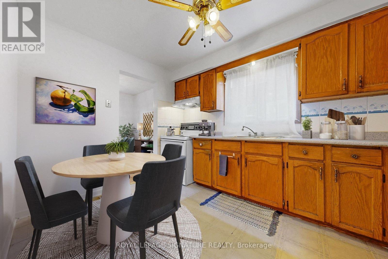 27 Rainthorpe Crescent, Toronto, Ontario  M1W 3S6 - Photo 8 - E12994390