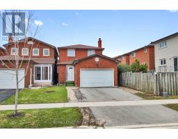 27 RAINTHORPE CRESCENT, Toronto, Ontario