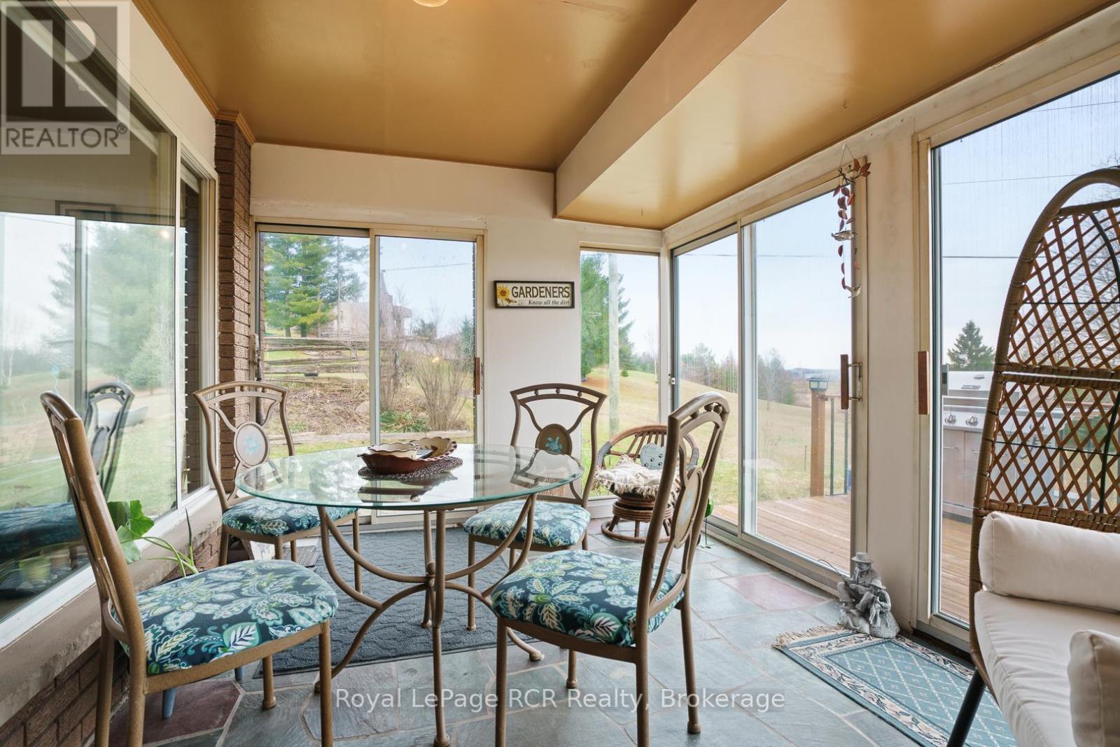 136 4th Avenue, Hanover, Ontario  N4N 2B3 - Photo 48 - X12981958