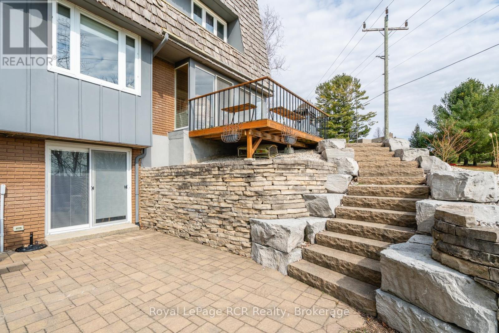 136 4th Avenue, Hanover, Ontario  N4N 2B3 - Photo 8 - X12981958