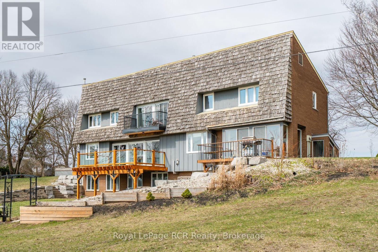 136 4th Avenue, Hanover, Ontario  N4N 2B3 - Photo 7 - X12981958