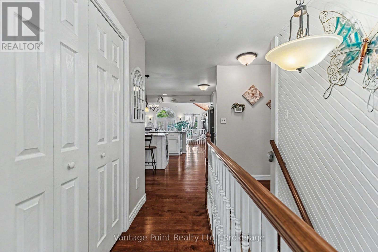 113 Glenwood Place, West Grey, Ontario  N0C 1H0 - Photo 6 - X12991802