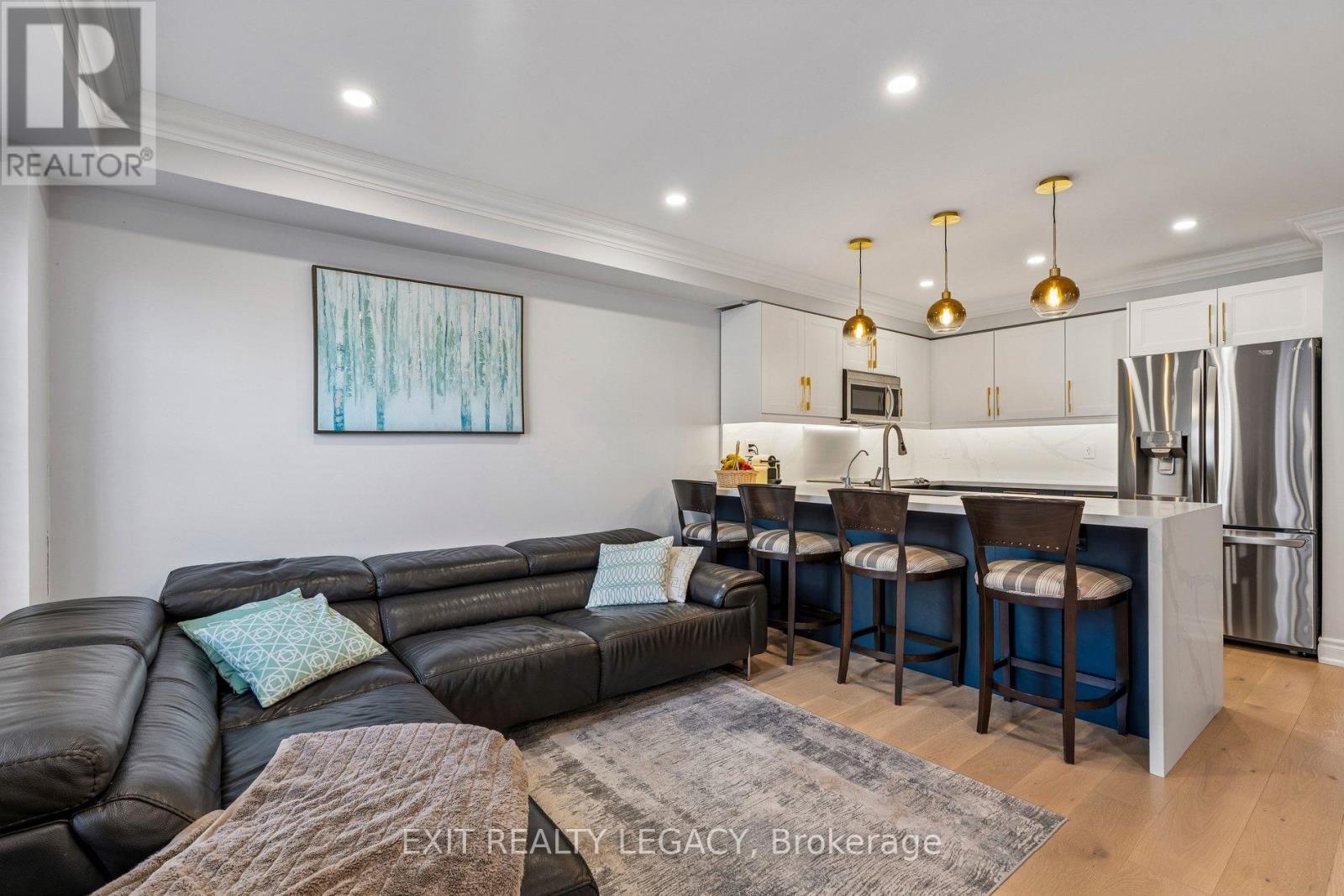 20 Lucena Crescent, Vaughan, Ontario  L6A 2W6 - Photo 11 - N12994412