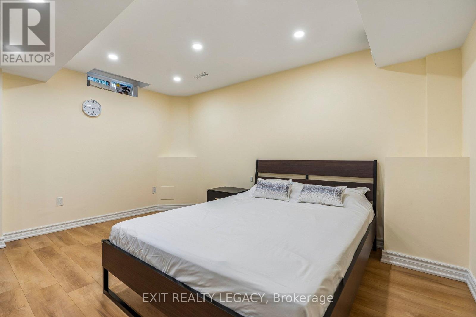 20 Lucena Crescent, Vaughan, Ontario  L6A 2W6 - Photo 44 - N12994412