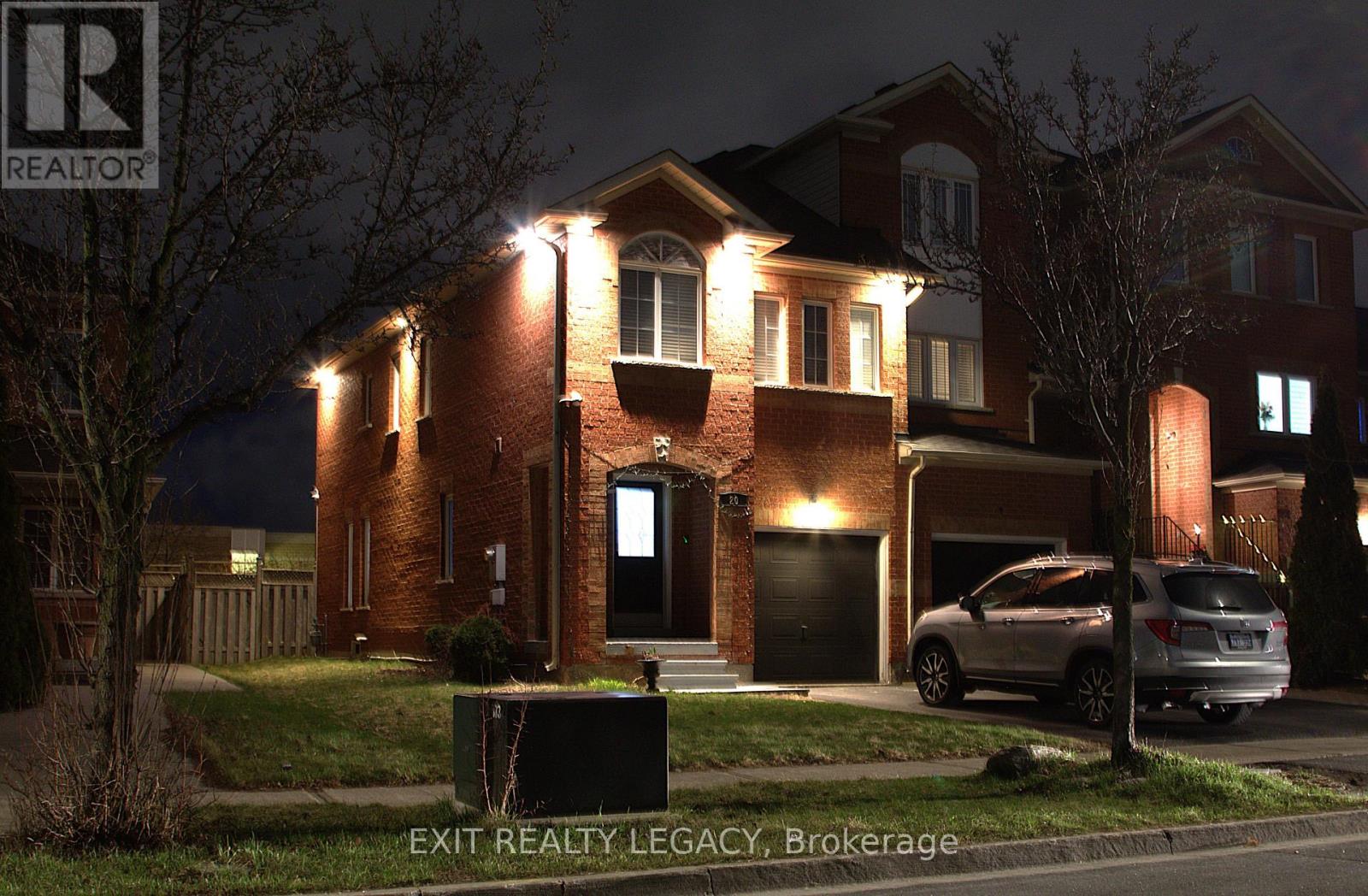 20 Lucena Crescent, Vaughan, Ontario  L6A 2W6 - Photo 5 - N12994412