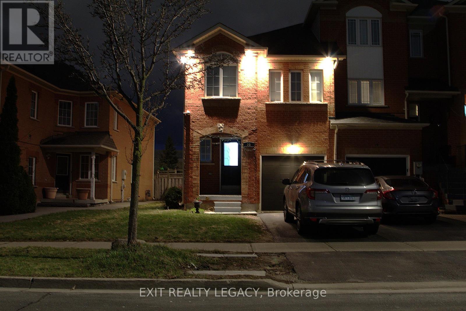 20 Lucena Crescent, Vaughan, Ontario  L6A 2W6 - Photo 6 - N12994412