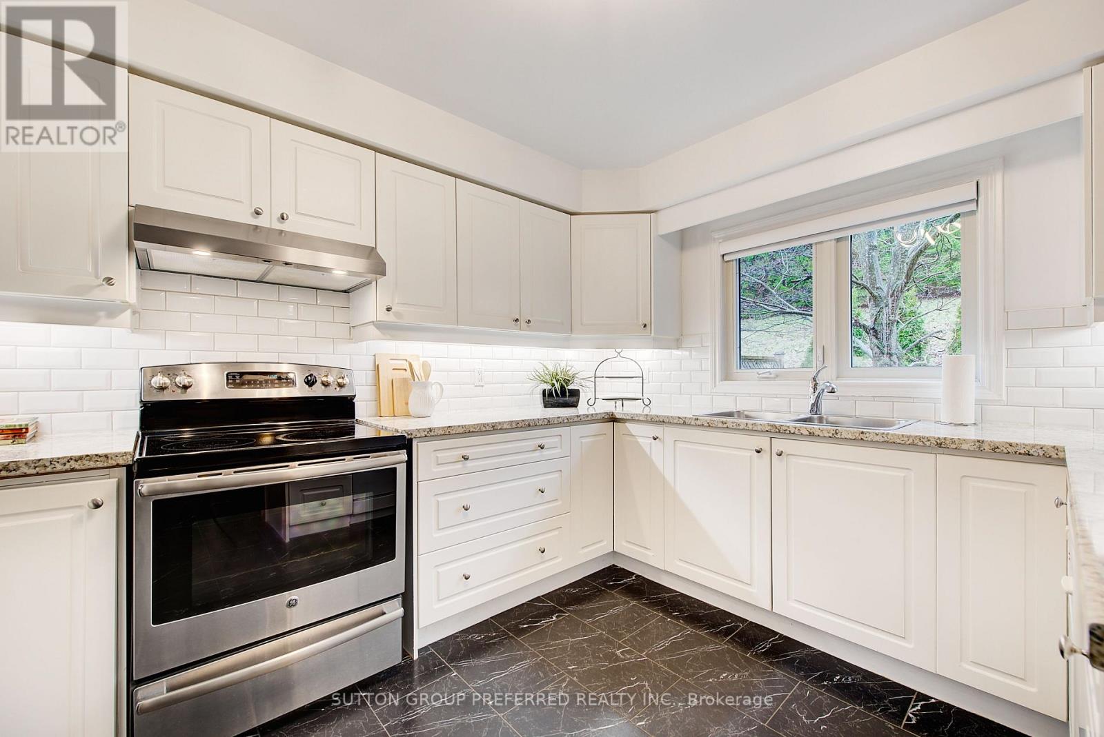 20 - 270 North Centre Road, London North, Ontario  N6G 5E2 - Photo 17 - X12994048