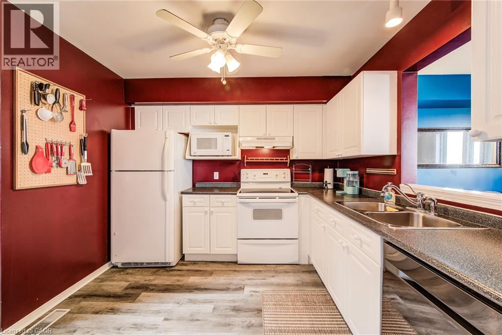 90 Mooregate Crescent Unit# 27, Kitchener, Ontario  N2M 5P7 - Photo 10 - 40812497