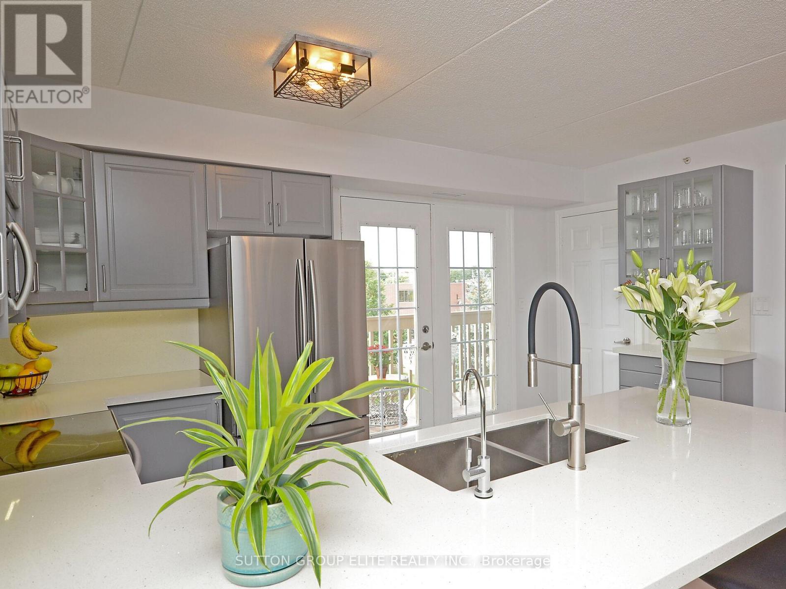 312 - 4013 Kilmer Drive, Burlington, Ontario  L7M 4M3 - Photo 17 - W12994364