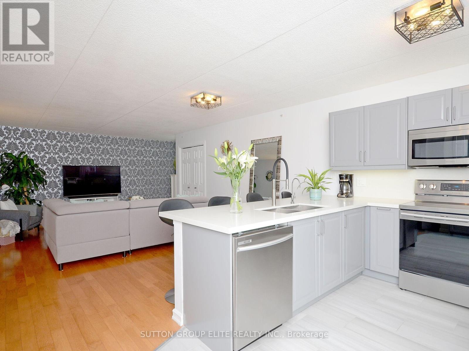 312 - 4013 Kilmer Drive, Burlington, Ontario  L7M 4M3 - Photo 19 - W12994364