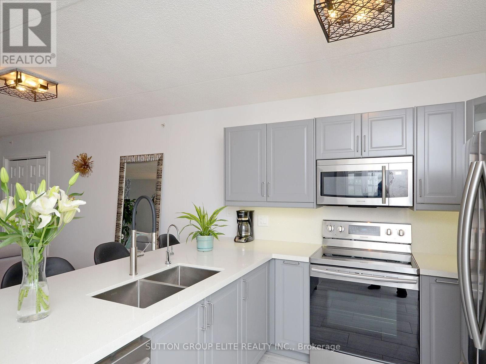 312 - 4013 Kilmer Drive, Burlington, Ontario  L7M 4M3 - Photo 20 - W12994364