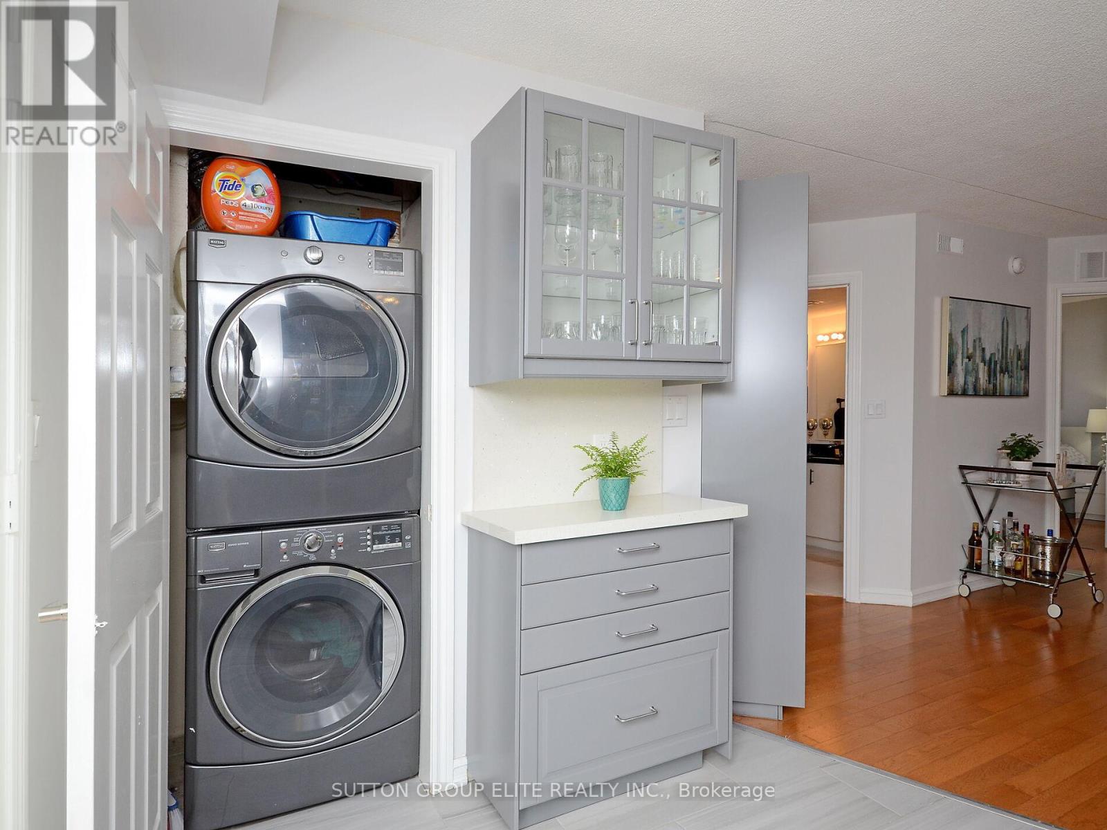 312 - 4013 Kilmer Drive, Burlington, Ontario  L7M 4M3 - Photo 44 - W12994364