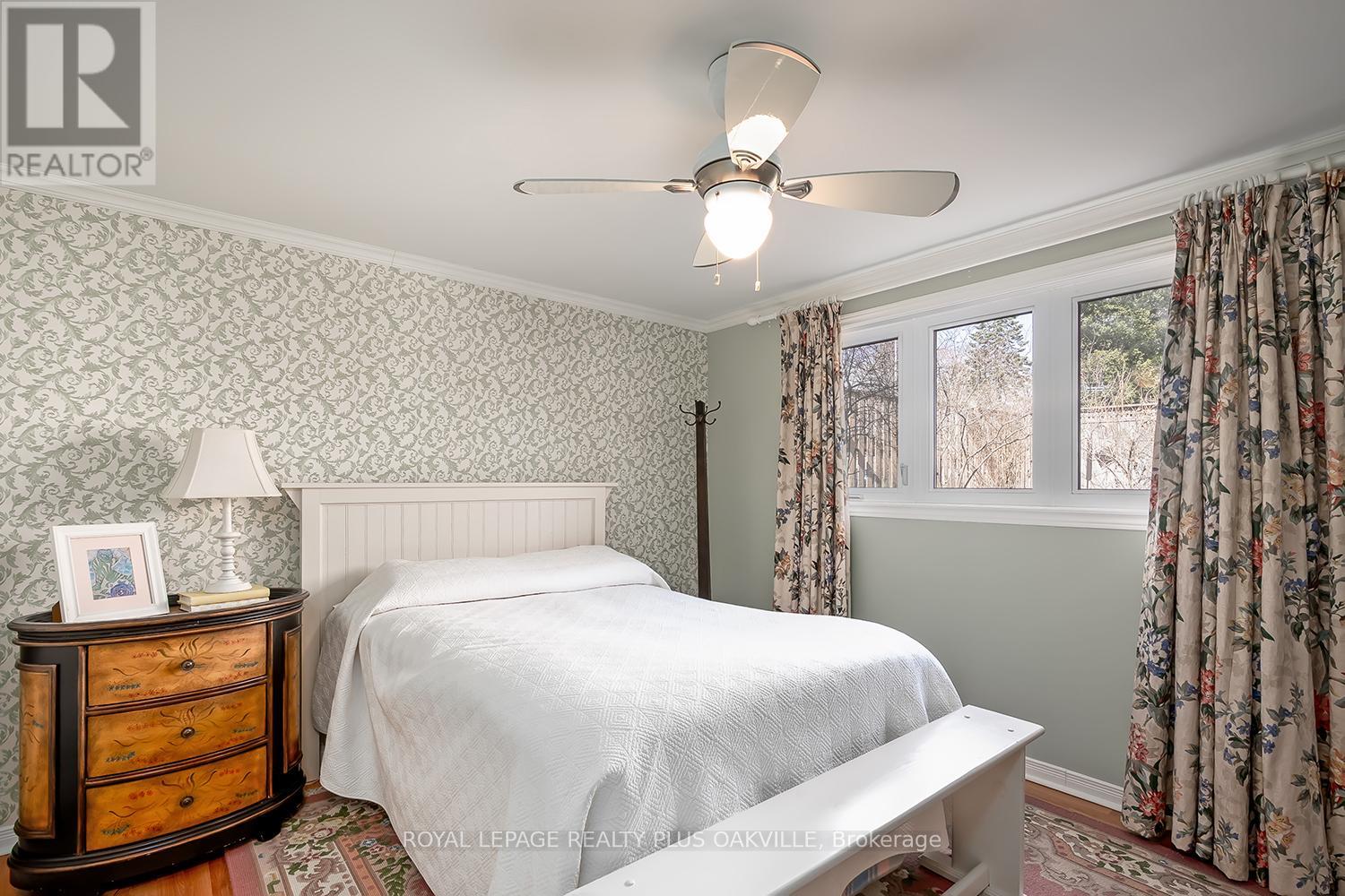 1507 Trenton Road, Oakville, Ontario  L6L 1K9 - Photo 21 - W12994368