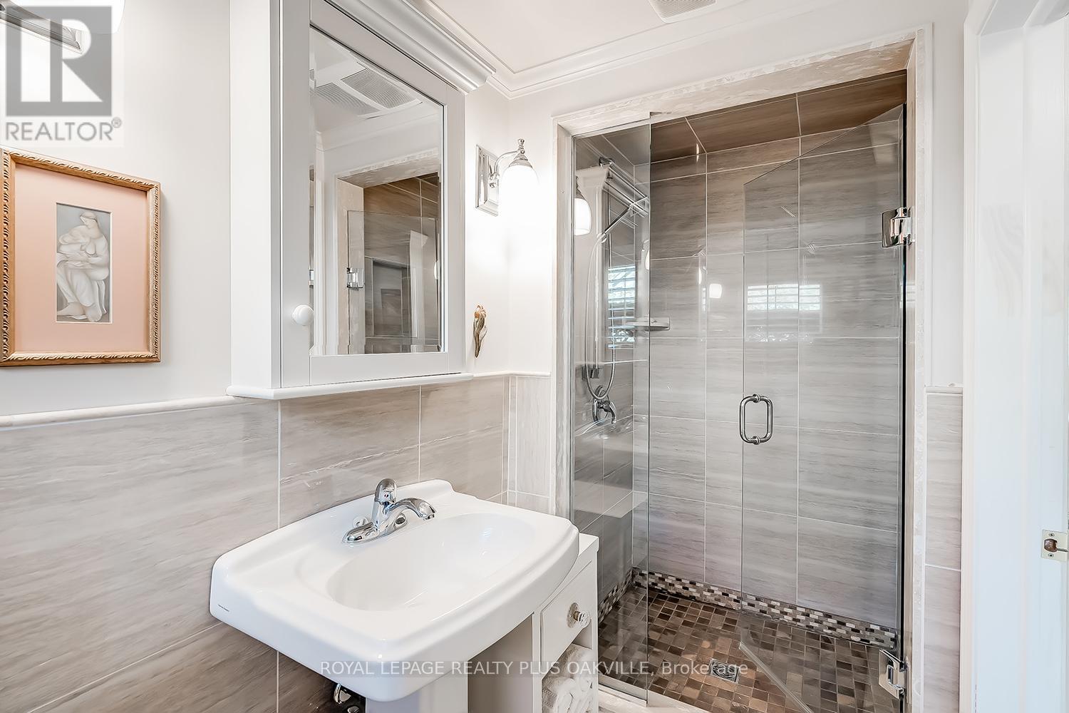 1507 Trenton Road, Oakville, Ontario  L6L 1K9 - Photo 23 - W12994368