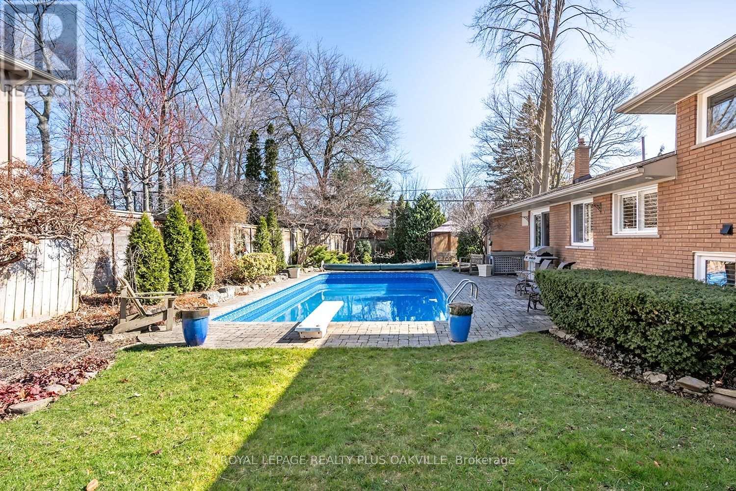 1507 Trenton Road, Oakville, Ontario  L6L 1K9 - Photo 26 - W12994368