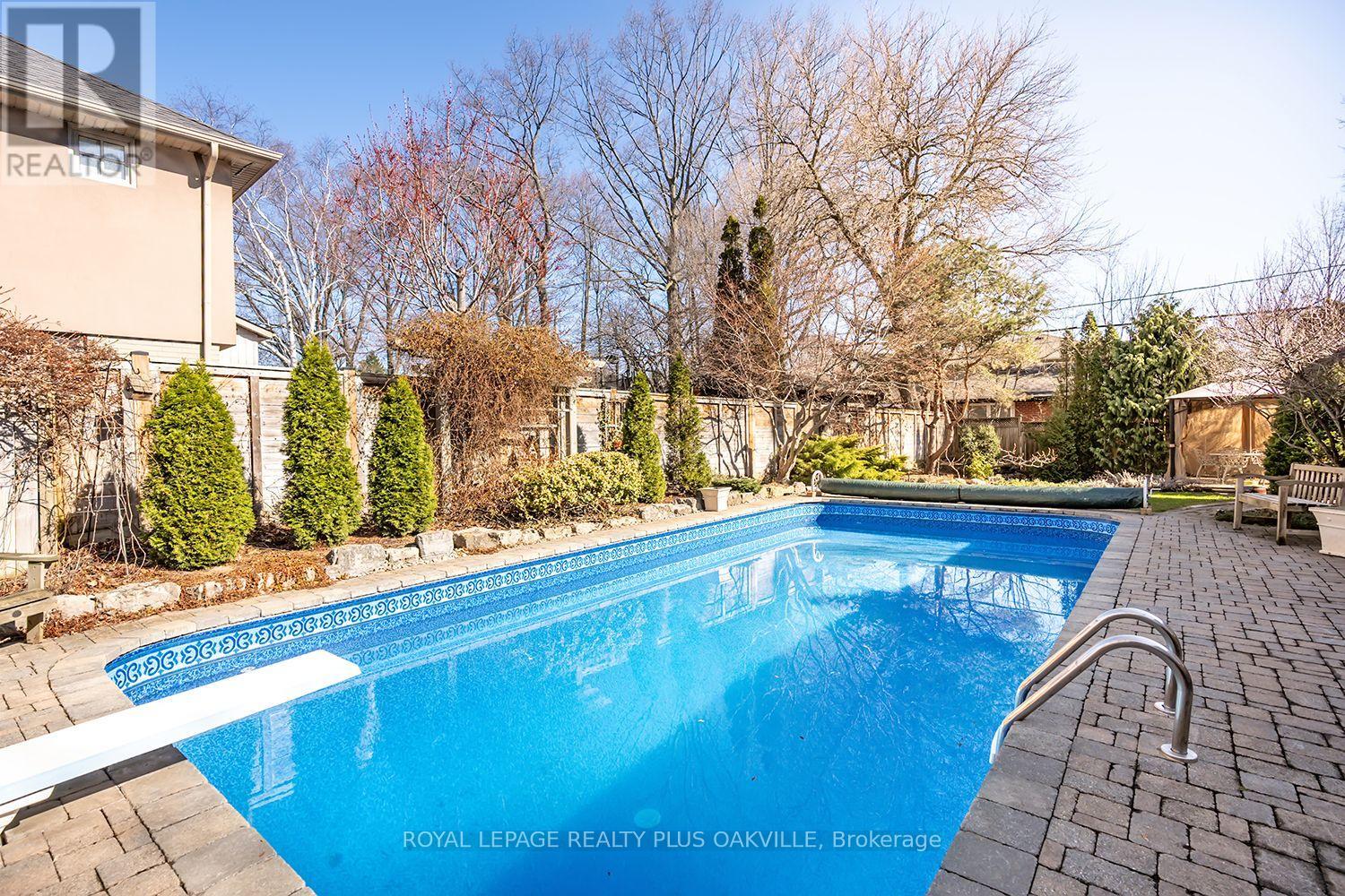 1507 Trenton Road, Oakville, Ontario  L6L 1K9 - Photo 27 - W12994368