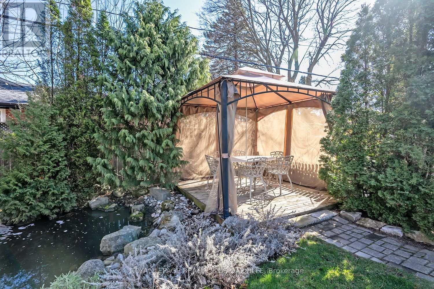 1507 Trenton Road, Oakville, Ontario  L6L 1K9 - Photo 29 - W12994368