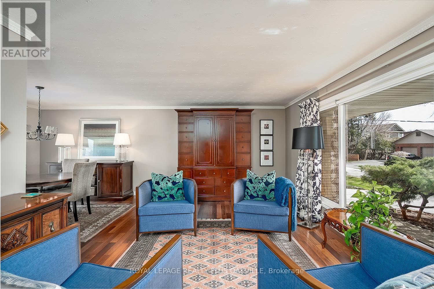 1507 Trenton Road, Oakville, Ontario  L6L 1K9 - Photo 6 - W12994368