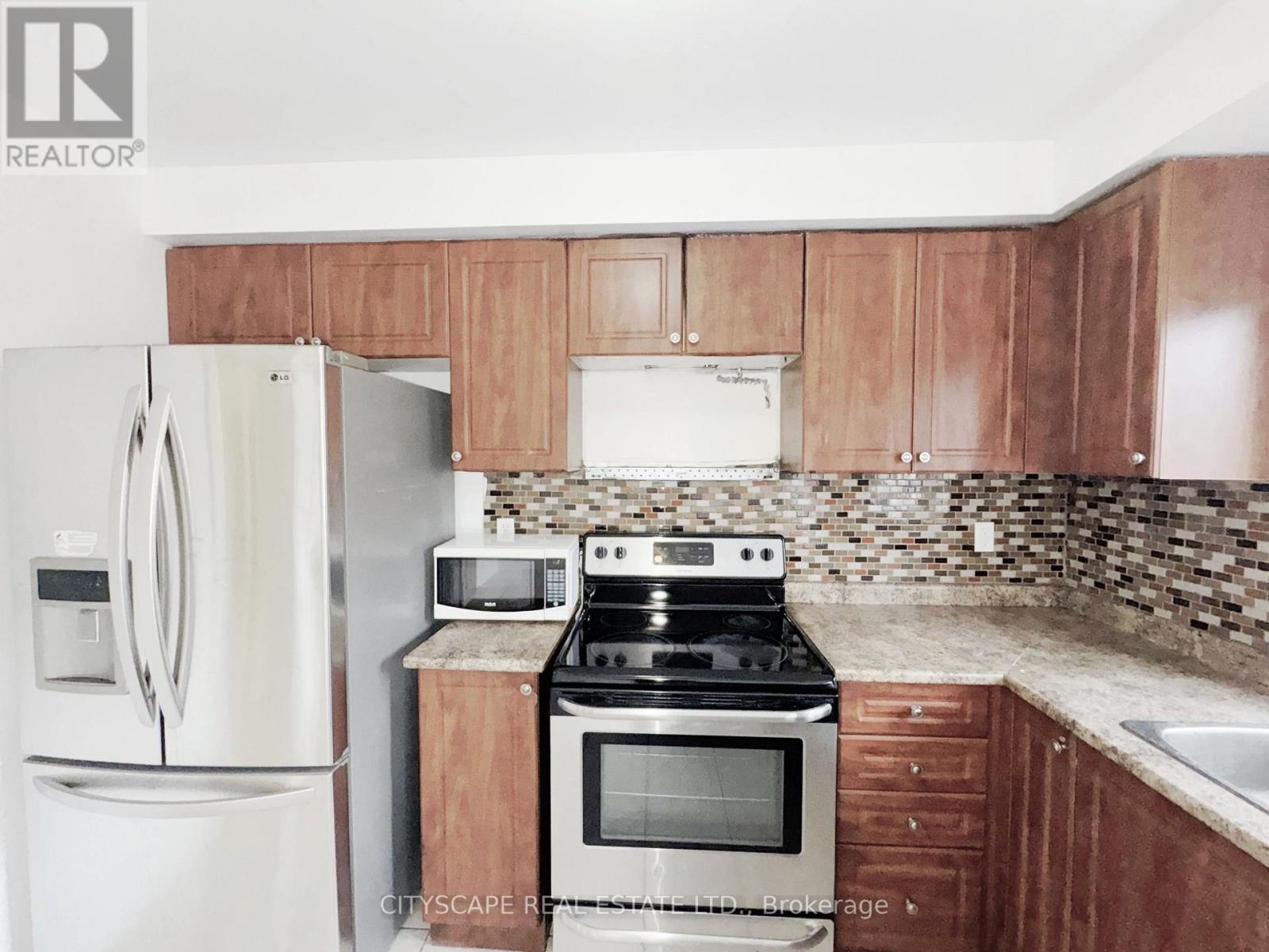 5797 Tiz Street, Mississauga, Ontario  L5R 0B4 - Photo 14 - W12994380